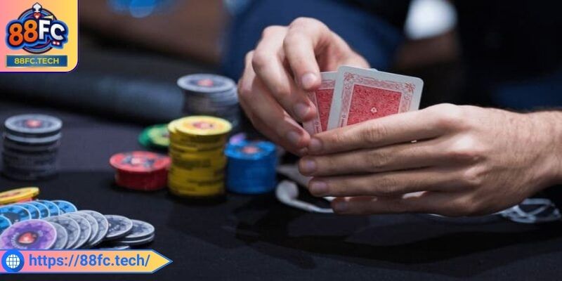 Poker 88FC – Mẹo Hay Cần Biết Khi Chơi Từ Chuyên Gia 2 Chiến thuật chơi poker từ A đến Z cho người mới